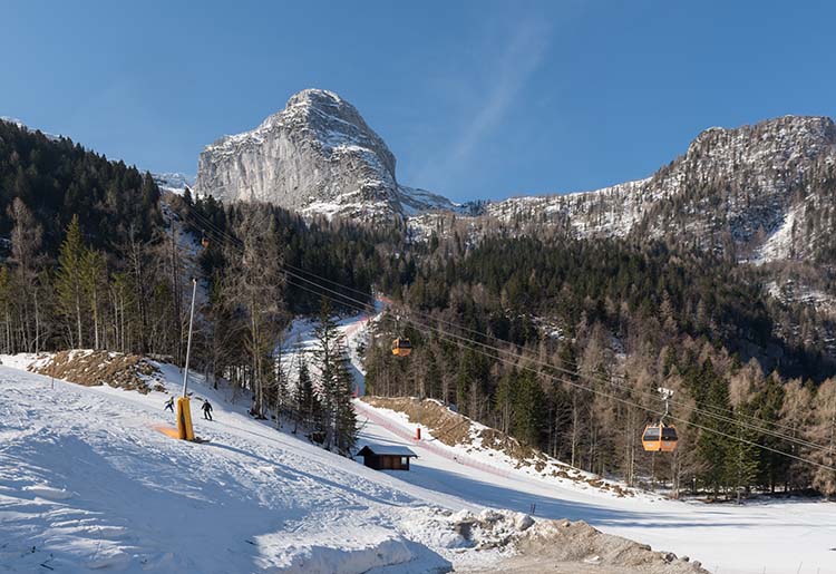 Sella Nevea szoveg kozott01