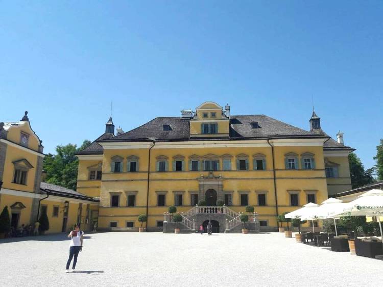 hellbrunn