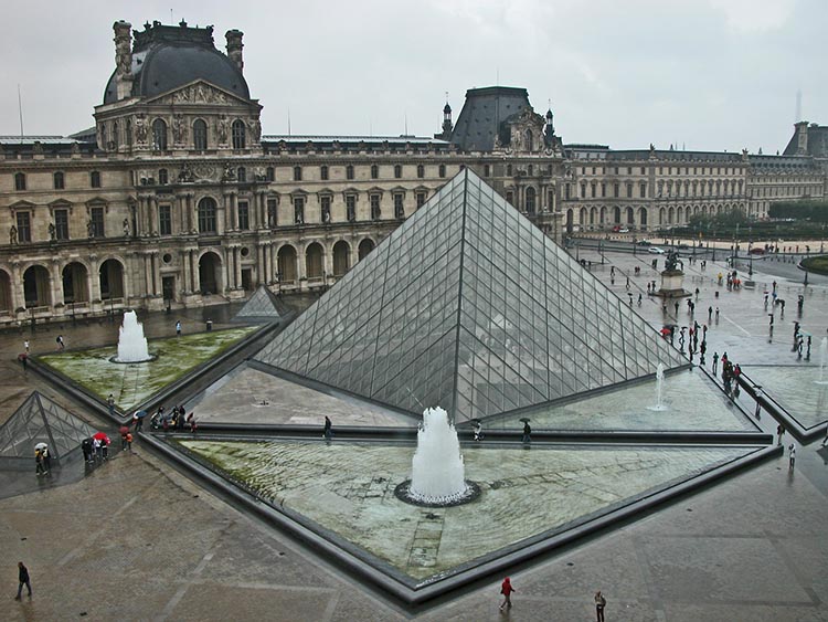 louvre 02