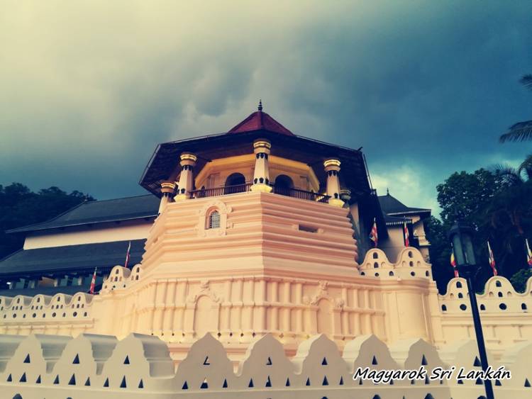 Kandy Szent Fog Temploma