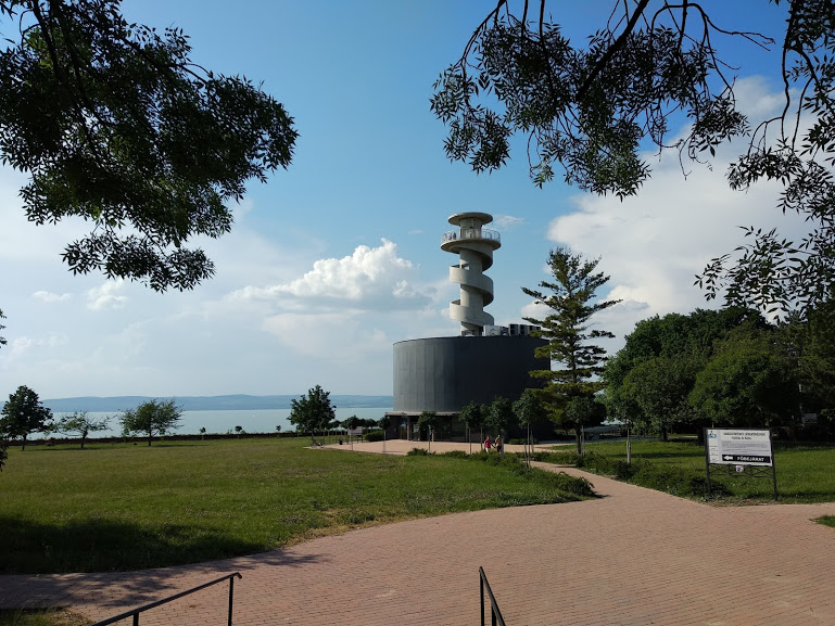 Bflöédvár Hajózási m