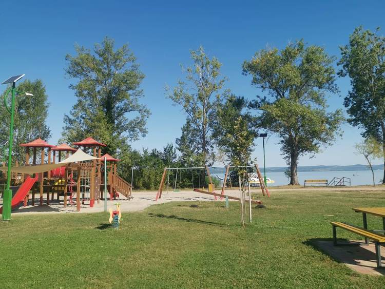 Bszárszó szabadstrand