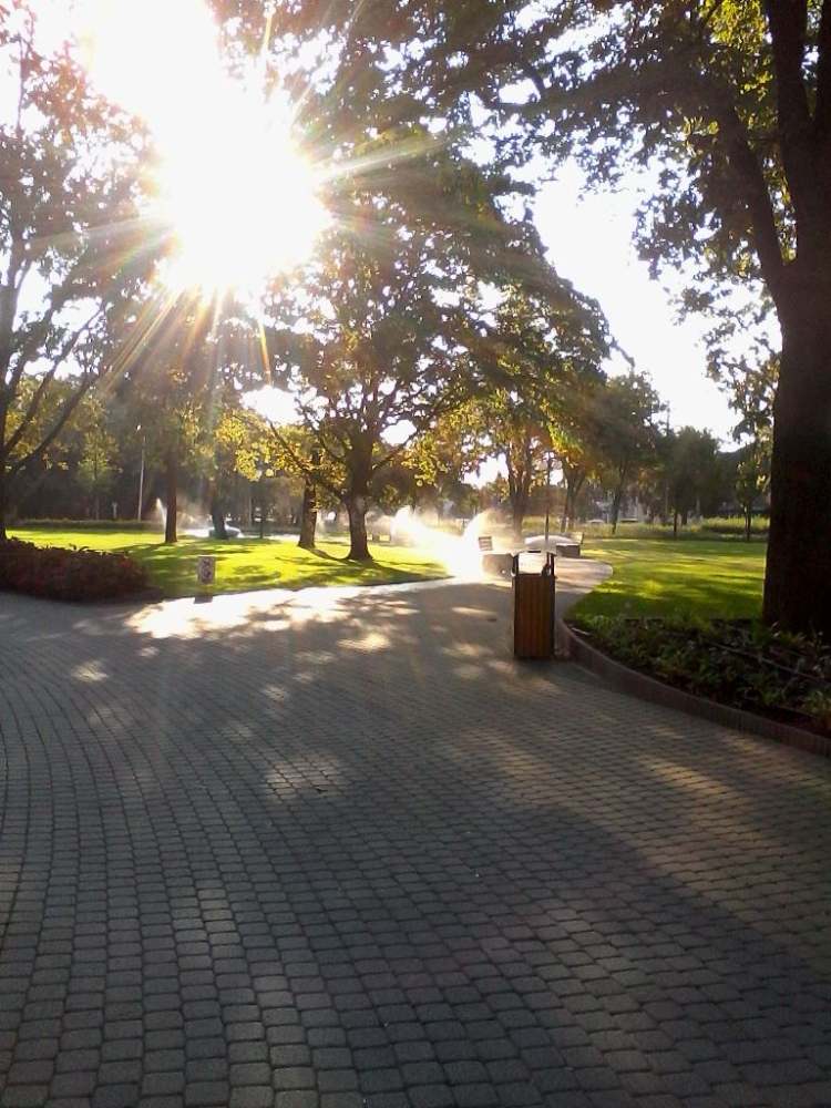 magyaroszag furdo hajduszoboszlo ebred a varos