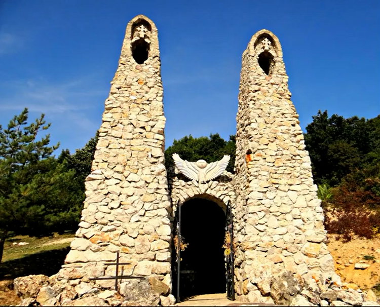 pilisszántó temploma