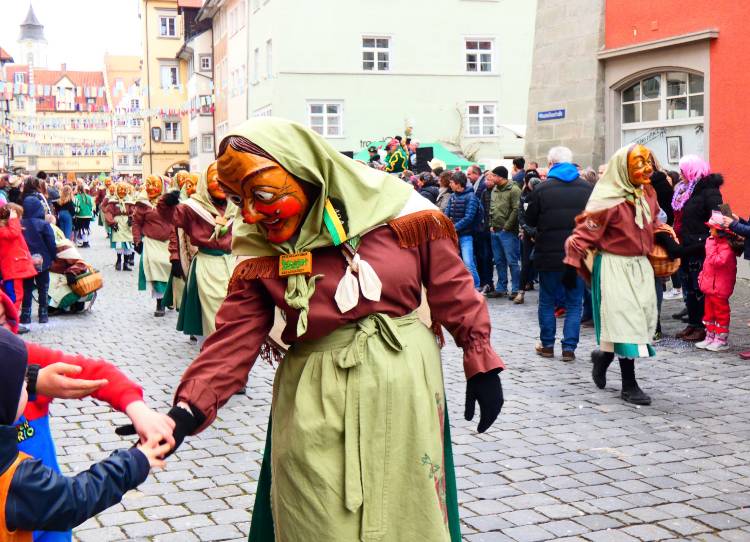Narrentreffen a Bodenseenél12